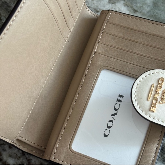 Coach Christmas Holiday Ornament Corner Zip Wallet in Chalk - Picture 8 of 10